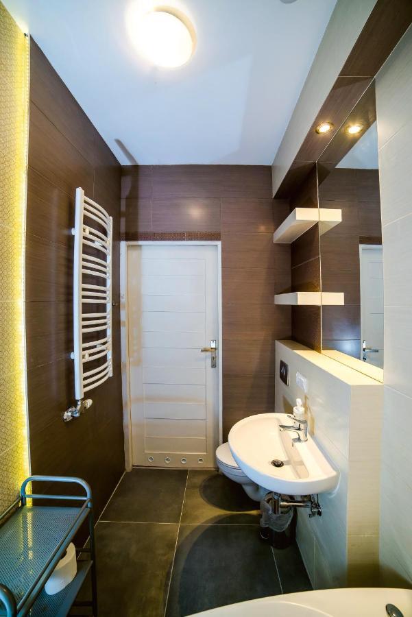 Cracovia Apartments エクステリア 写真