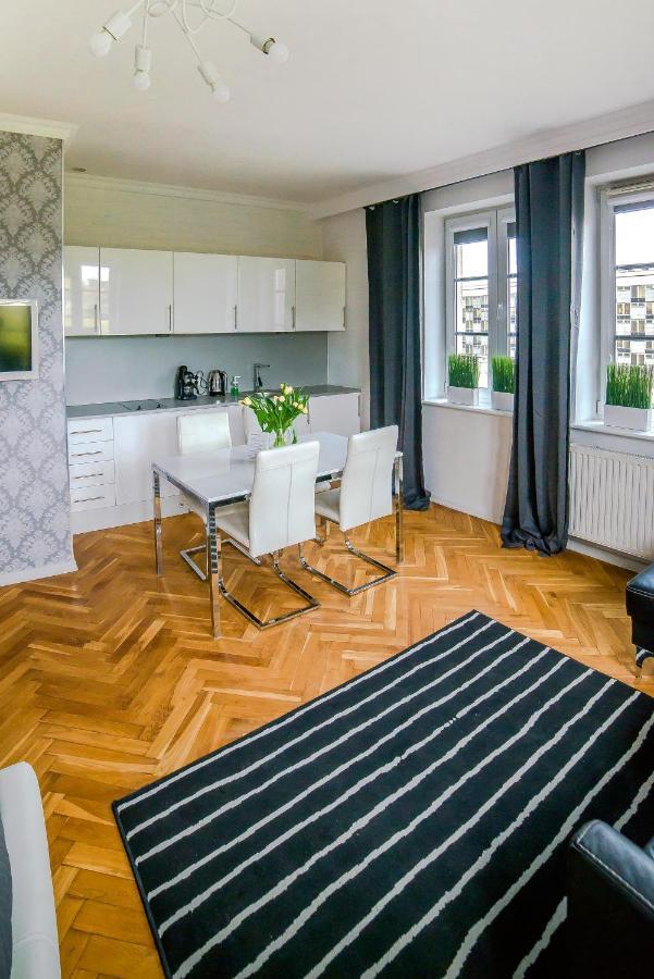 Cracovia Apartments エクステリア 写真