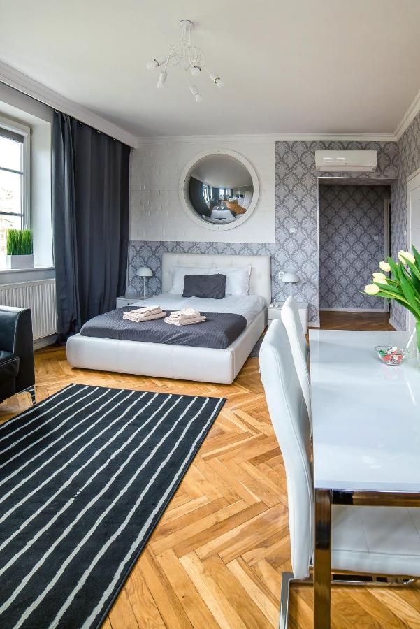 Cracovia Apartments エクステリア 写真
